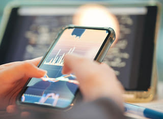 Checking the clear withdrawal and fund transfer process by an investor