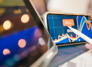 Analyzing Bitcoin Ethereum and forex options as a trader across multiple markets